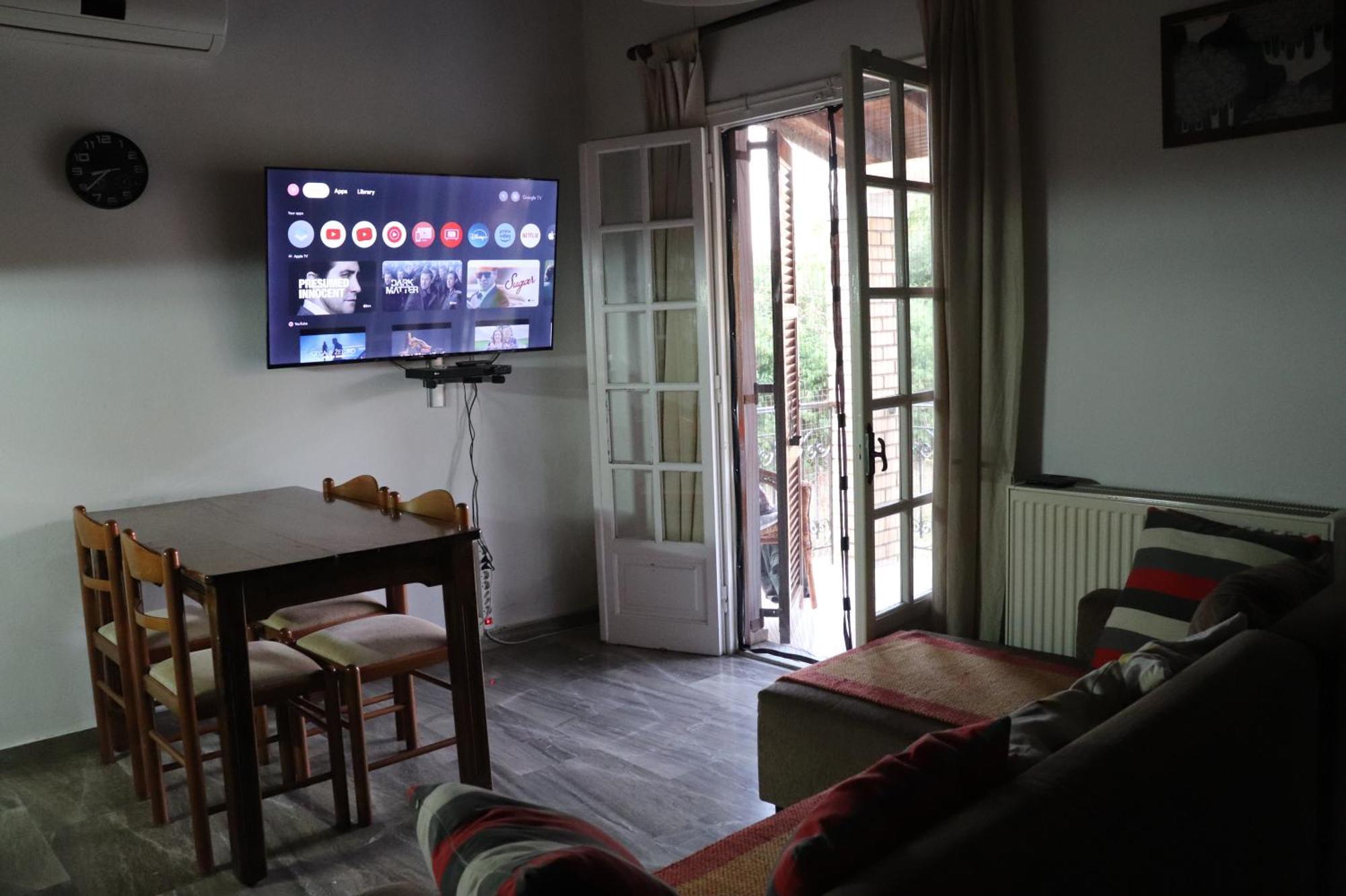 Beautiful Nearby Beach House With Garden, Private Pool And Large Yard Sidárion Exterior photo